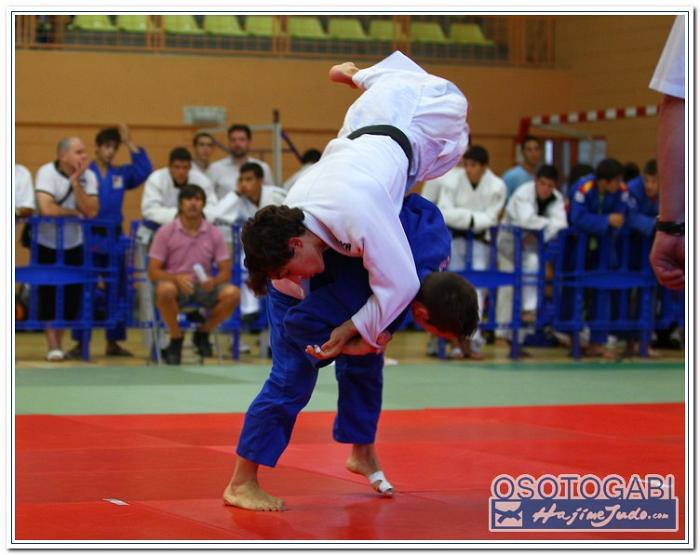 JCMB2011 90004